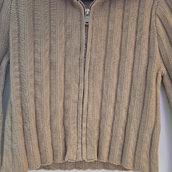 Zara Women's Tan Ribbed Sweater Size M - Picture 3 of 6